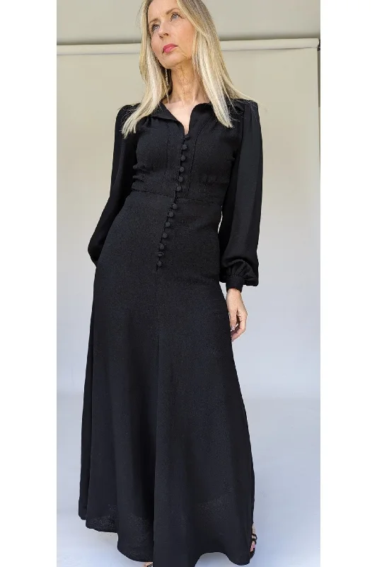 1970s Ossie Clark Black Moss Crepe Maxi Dress Stylish Maxi Dress with Pleats