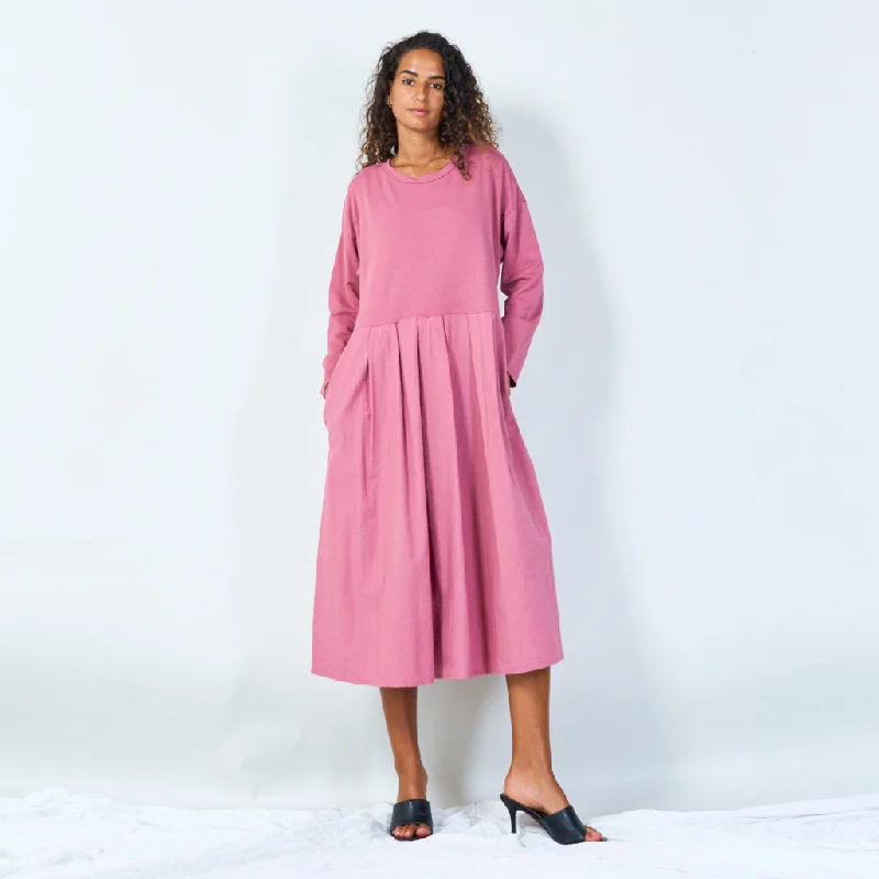 Long-sleeve relaxed midi dress wholesale Stylish Striped Midi Dress