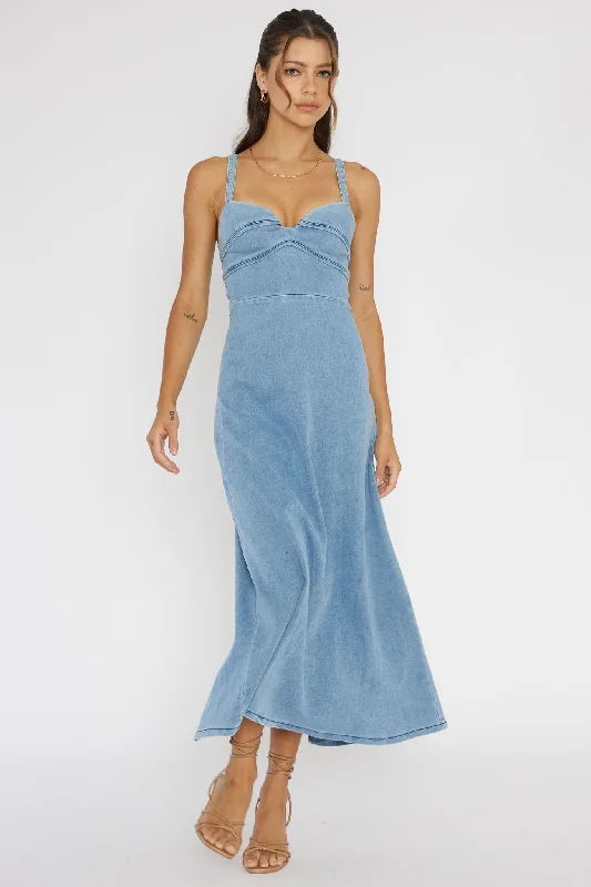 Love To Love Sweetheart Neckline Midi Dress Denim Blue Comfortable Sleeveless Midi Dress