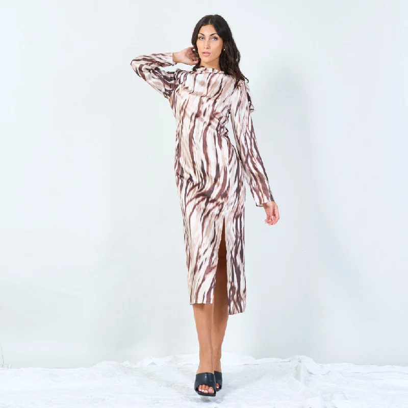 Midi dress with abstract animal print wholesale Stylish Animal Print Midi Dress