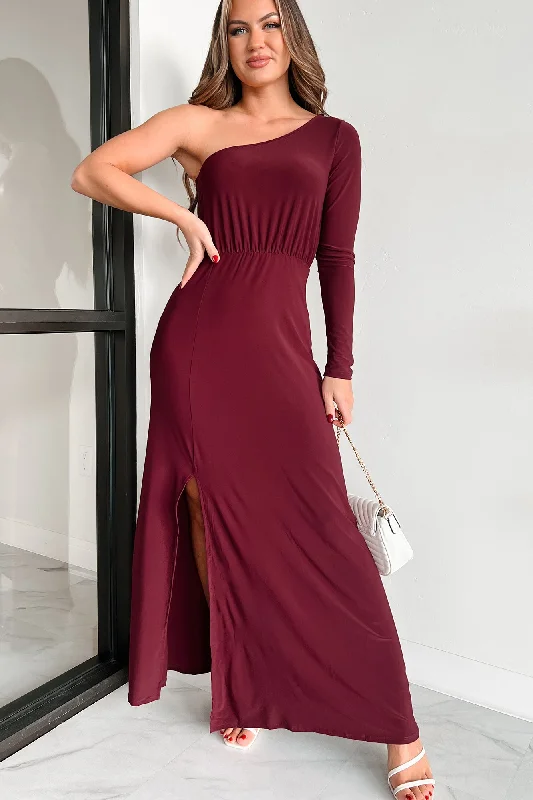 Only If It's About Me One Shoulder Maxi Dress (Burgundy) Trendy V-Neck Maxi Dress