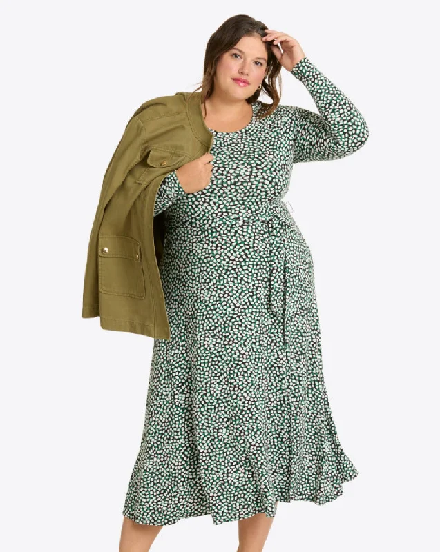 Robin Long Sleeve Midi Dress in Green Square Dot Comfortable Short Sleeve Midi Dress