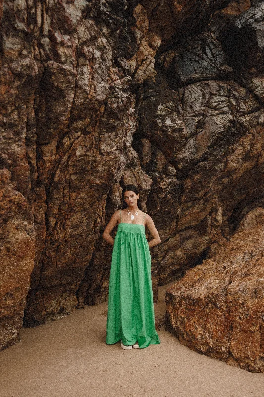 Serina Maxi Dress - Green Classic Solid Maxi Dress