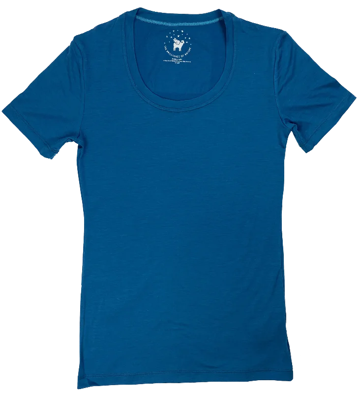 Women's Castawy Tee--Glacial Blue Mesh Blend Leather Blend Suede Blend