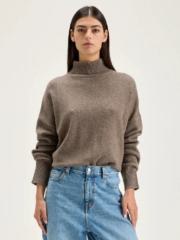 Bellerose Ganzi Oversize Sweater in Dust Casual Formal Business