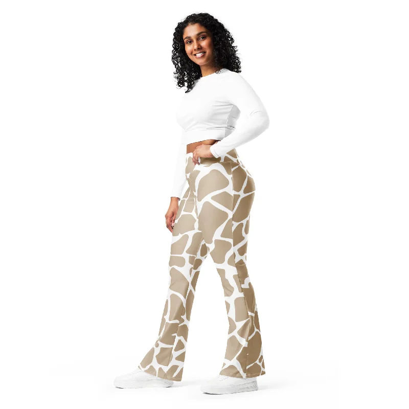 Women’s Leggings Giraffe Print Flare Leg, lioness-love Fashionable Minimal Active Leggings